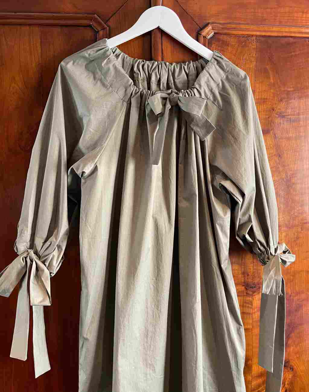 Cotton Poplin Fabiana Dress with Ties and Neck and Sleeves