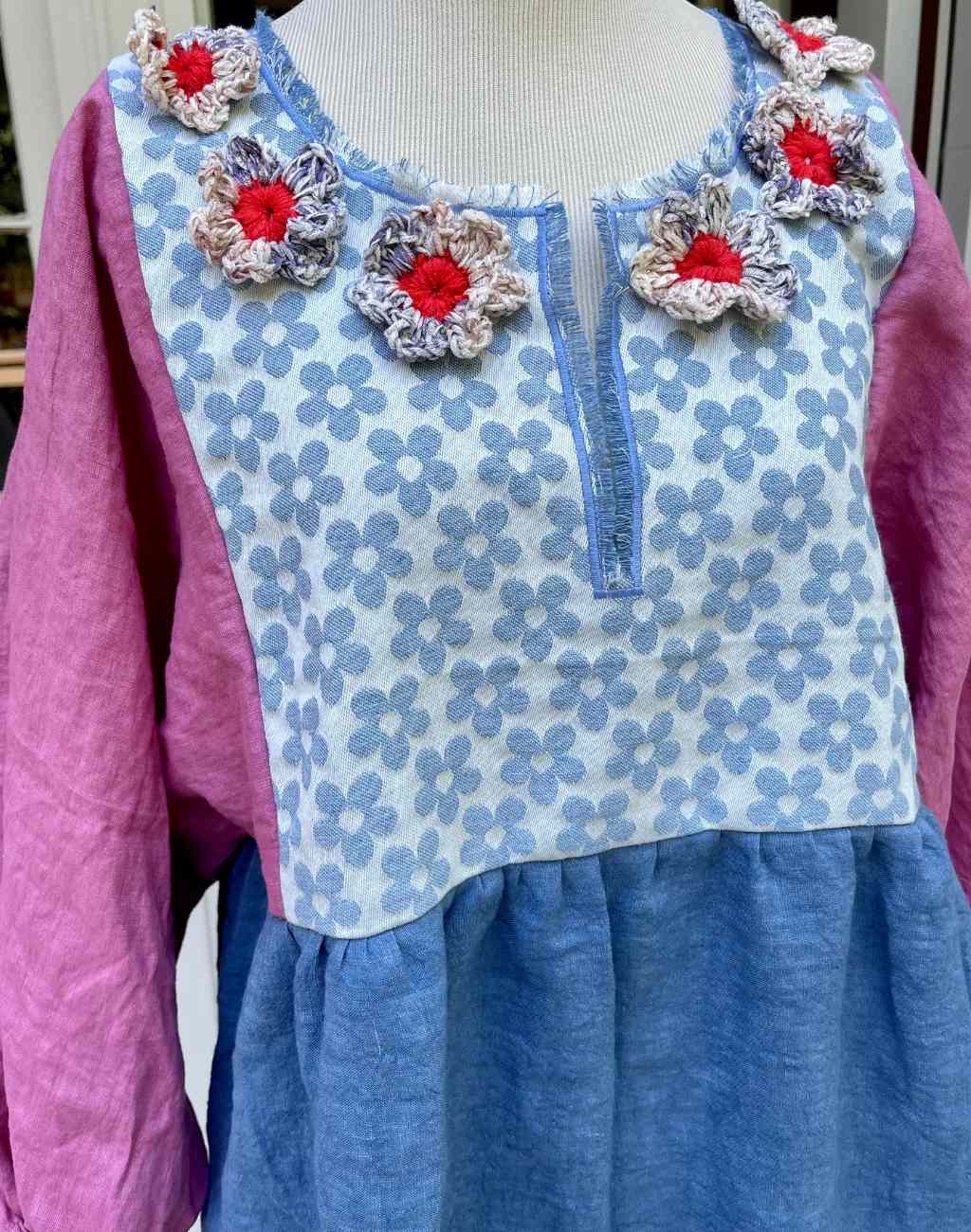 Linen Short Dress with Woven Daisy Placket and Crocheted Daisies - Visit Nifty Nina Leuca 