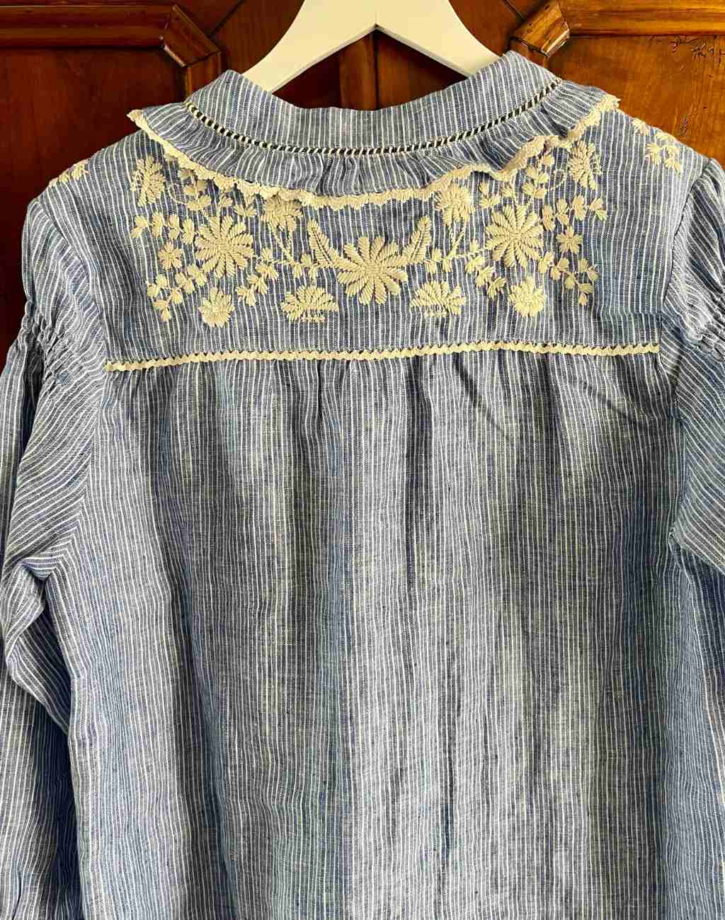 Linen Striped Gil Blouse with Embroidery and Lace
